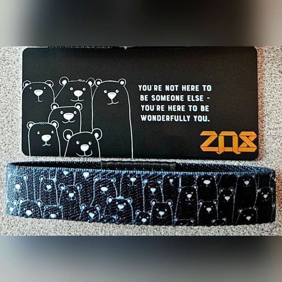 ZOX "YOU'RE JUST RIGHT" #1176 Variating Winnie The Pooh COLLECTIBLE WRISTBAND - Picture 3 of 5